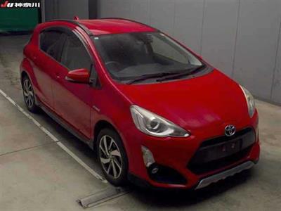 2015 Toyota Aqua - Thumbnail