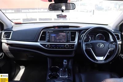 2019 Toyota Highlander - Thumbnail