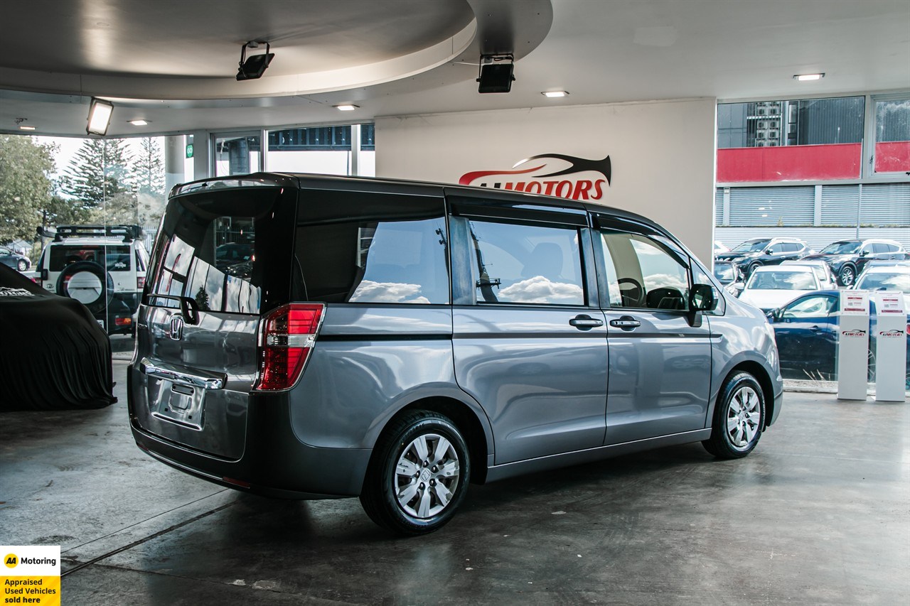 2014 Honda Step Wagon