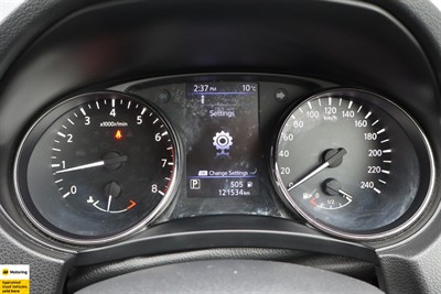 2021 Nissan X-Trail - Thumbnail