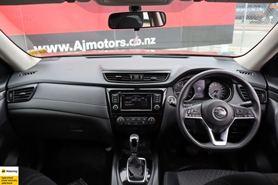 2021 Nissan X-Trail - Thumbnail