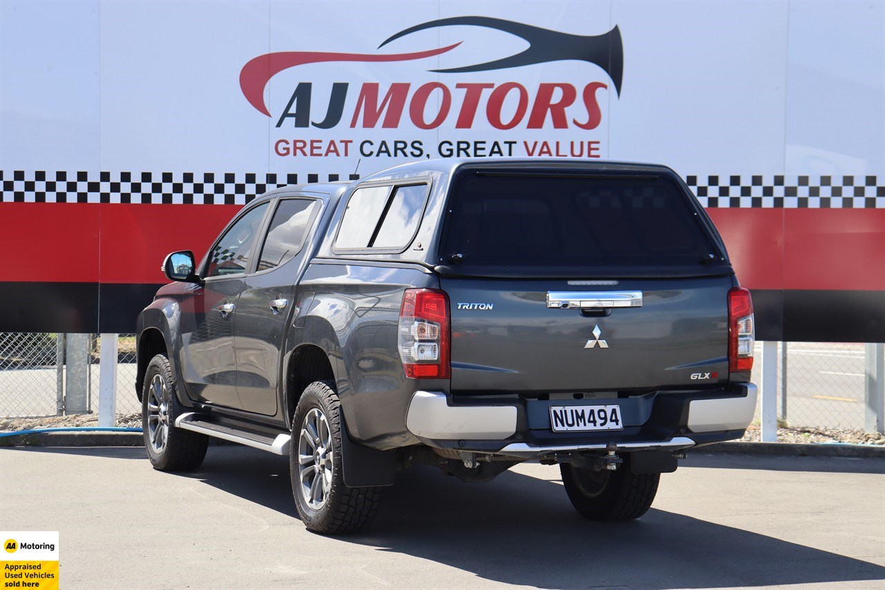 2022 Mitsubishi Triton