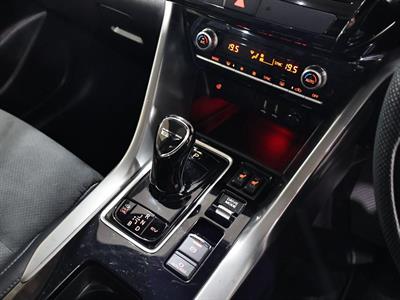 2023 Mitsubishi Eclipse Cross - Thumbnail