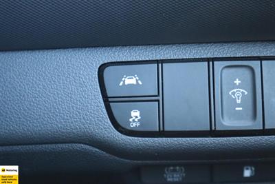 2022 Hyundai IONIQ - Thumbnail