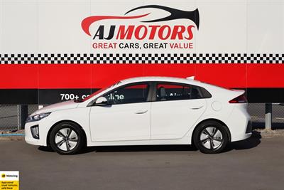 2022 Hyundai IONIQ - Thumbnail