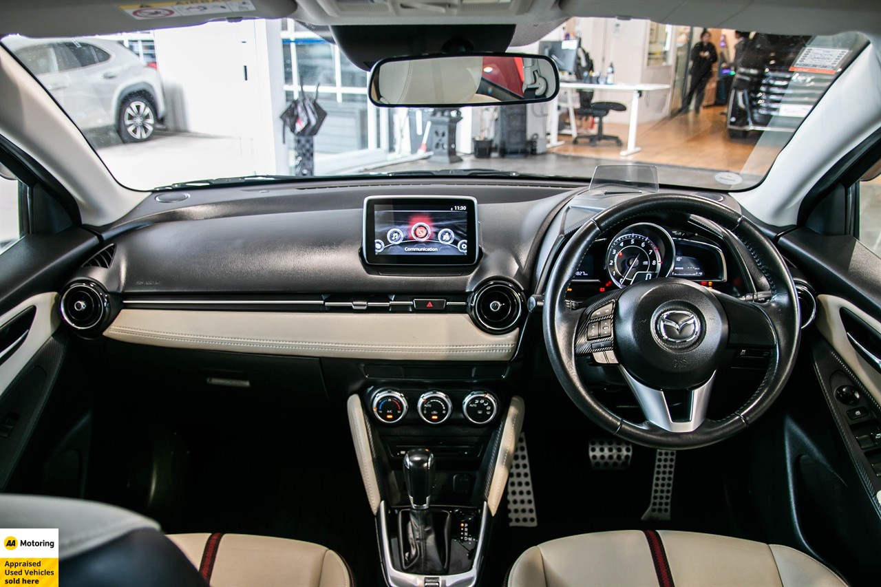 2015 Mazda Demio