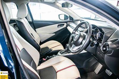 2015 Mazda Demio - Thumbnail