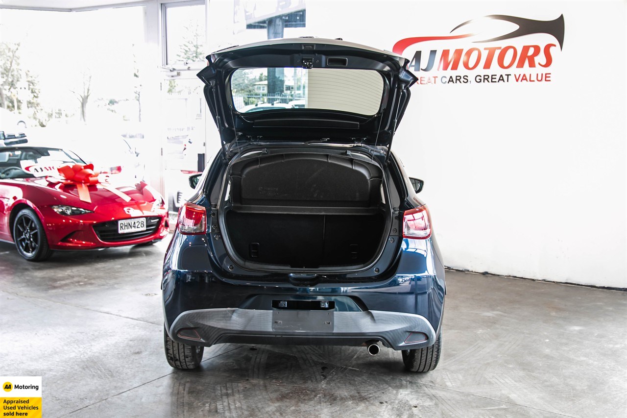 2015 Mazda Demio