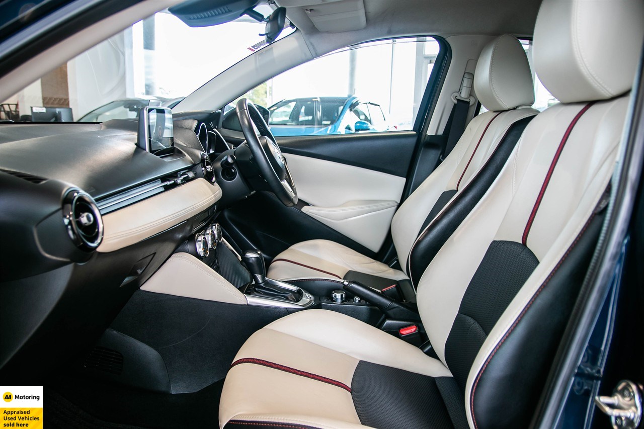 2015 Mazda Demio