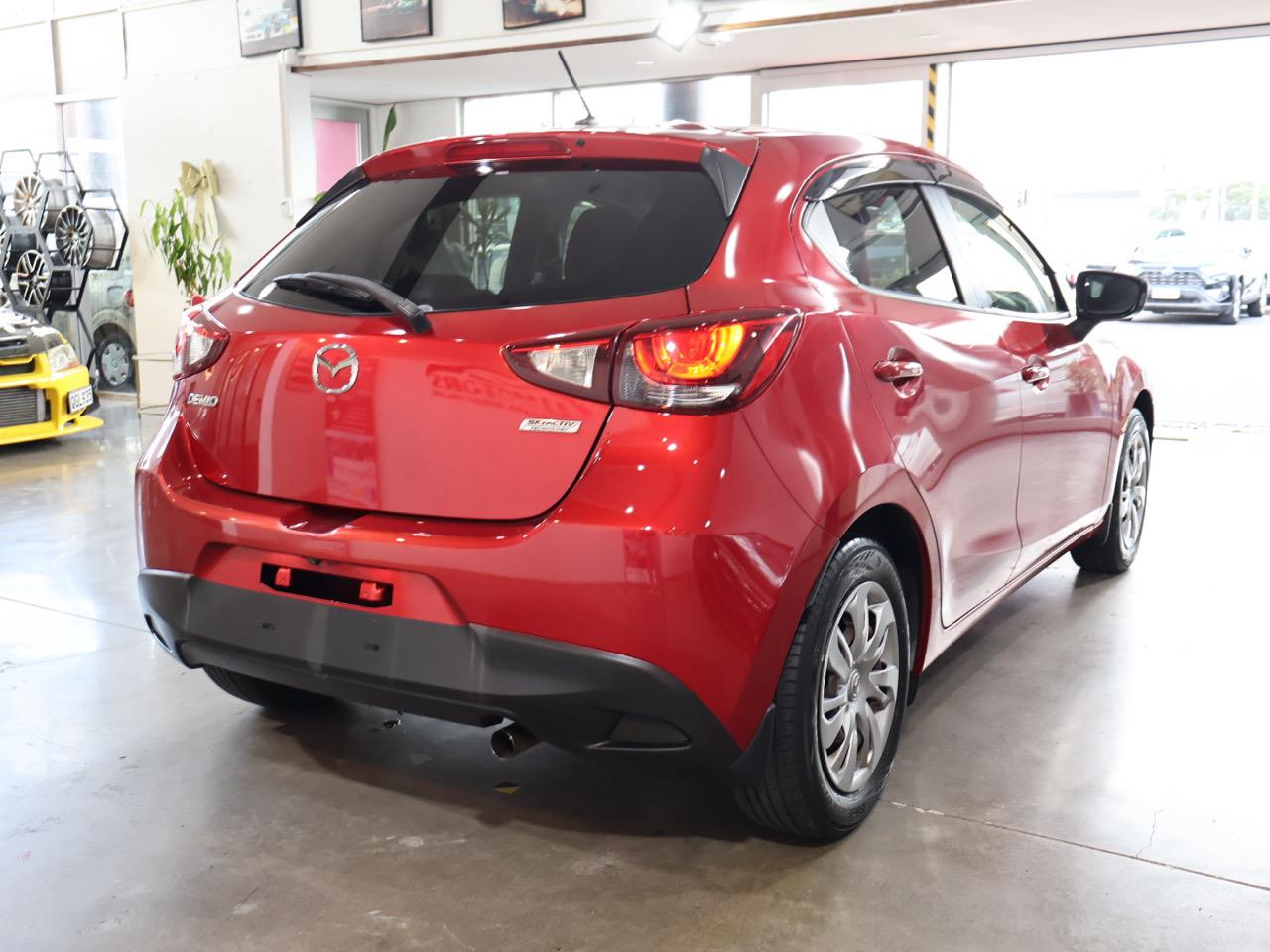 2014 Mazda Demio