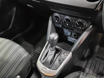 2017 Mazda Demio - Thumbnail