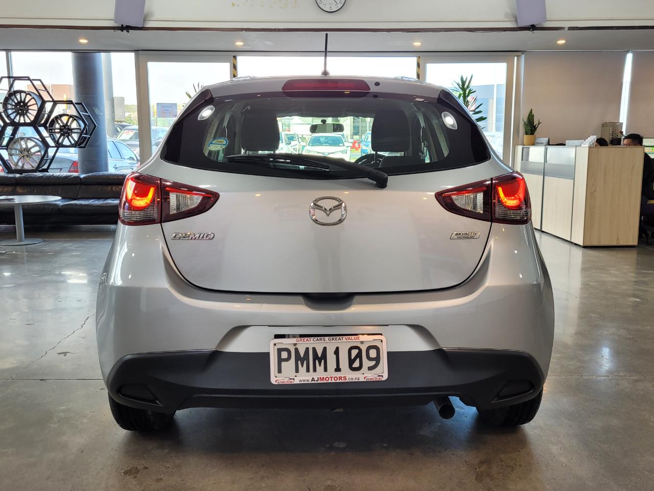 2017 Mazda Demio