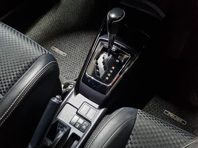 2015 Toyota Corolla - Thumbnail