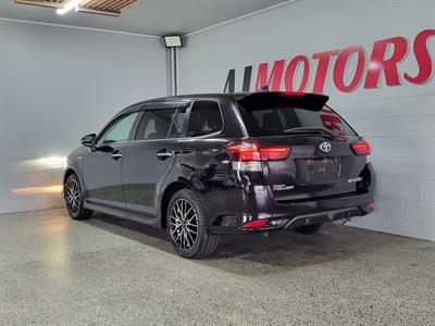 2015 Toyota Corolla - Thumbnail