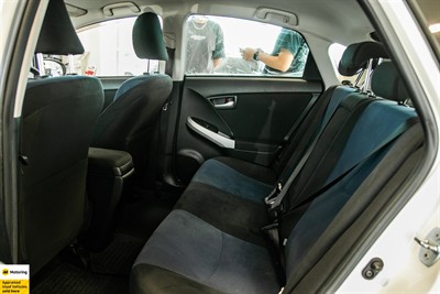 2013 Toyota Prius - Thumbnail