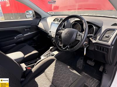 2024 Mitsubishi ASX - Thumbnail