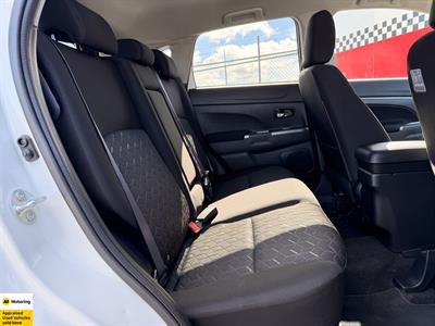 2024 Mitsubishi ASX - Thumbnail