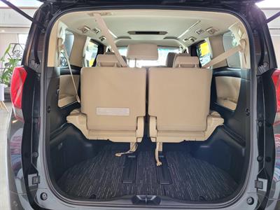 2015 Toyota Alphard - Thumbnail