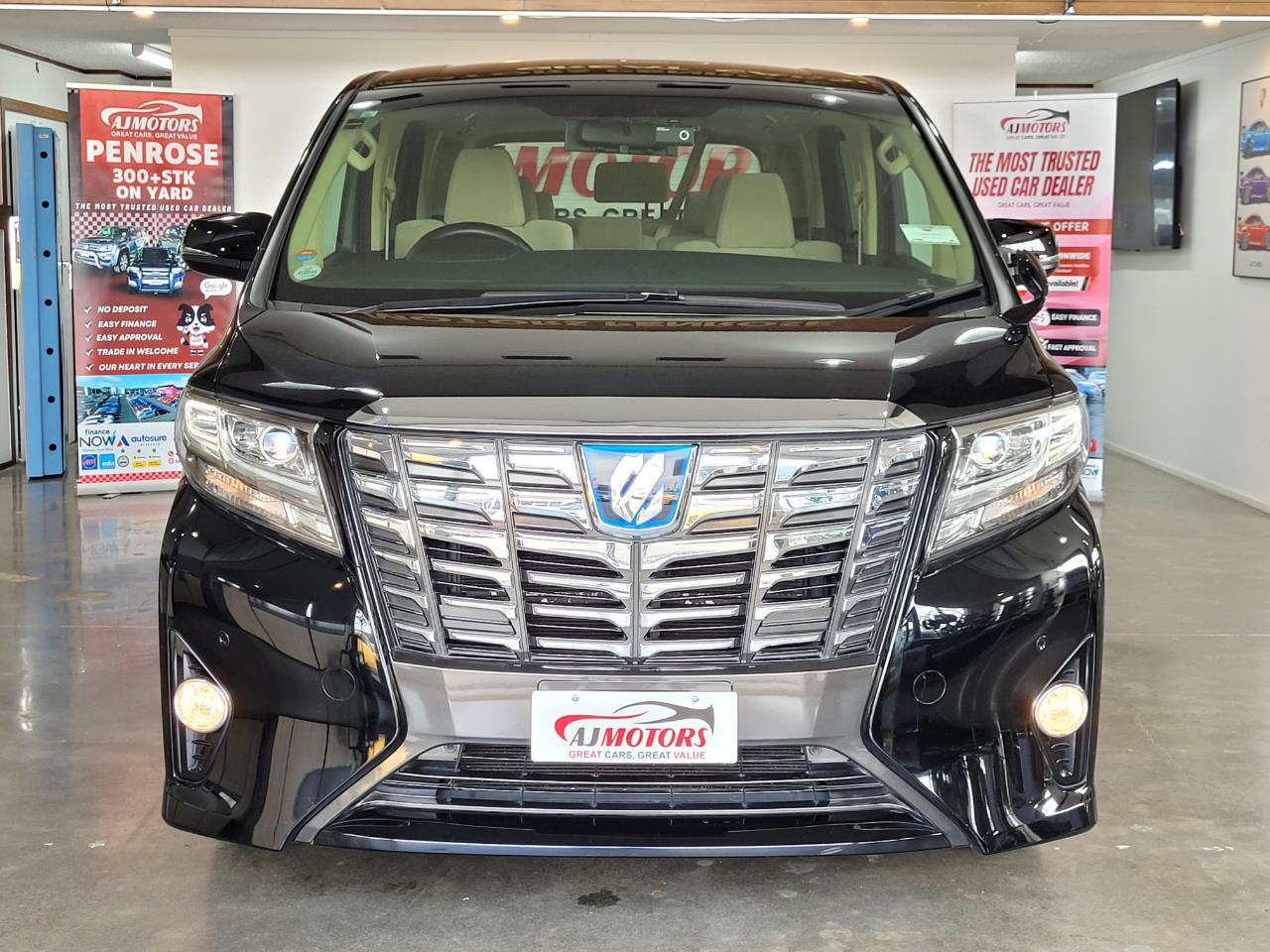 2015 Toyota Alphard