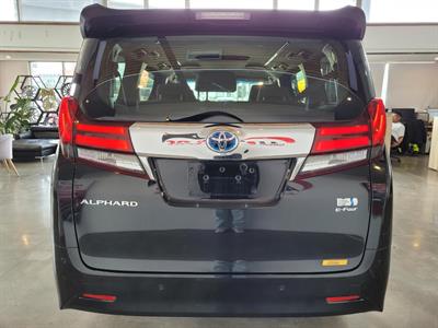 2015 Toyota Alphard - Thumbnail