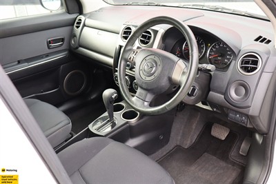 2015 Mazda Verisa - Thumbnail