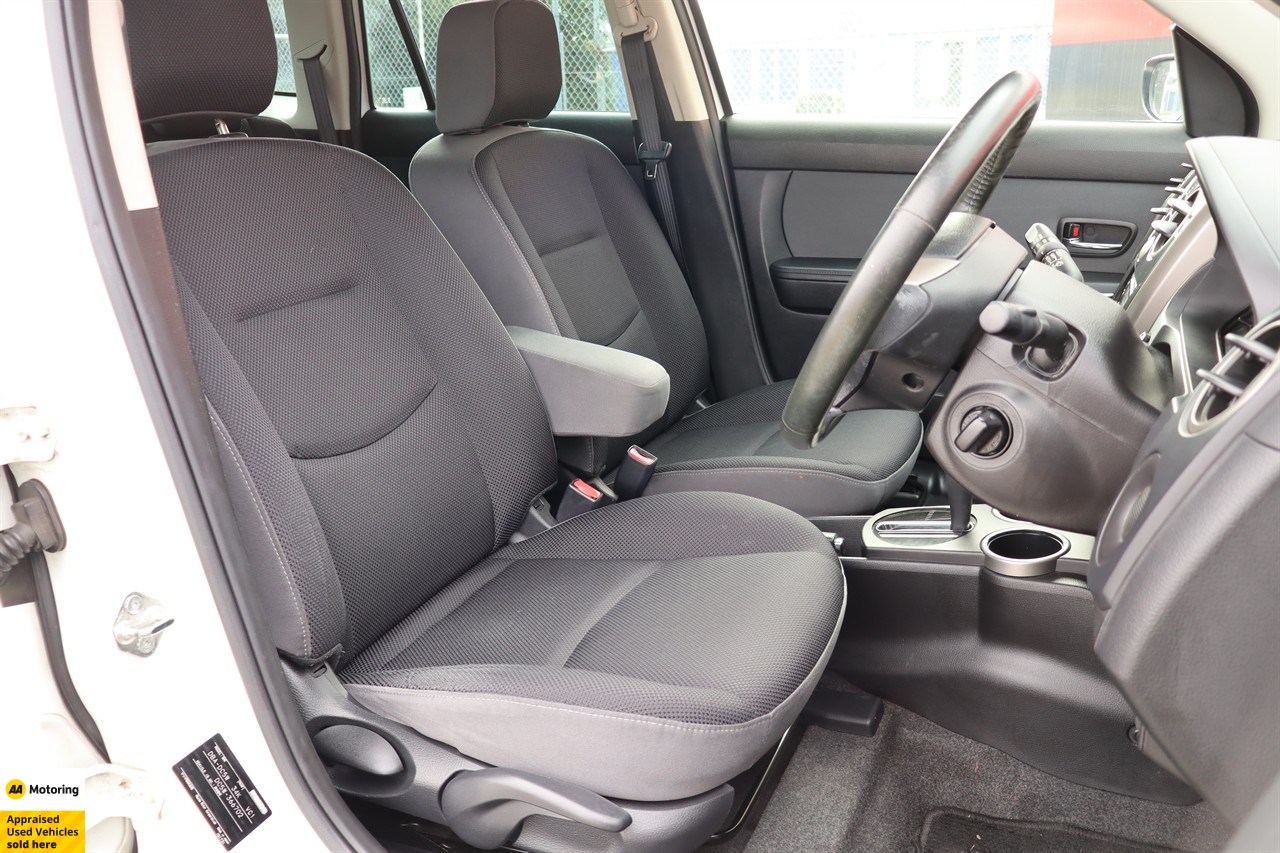 2015 Mazda Verisa