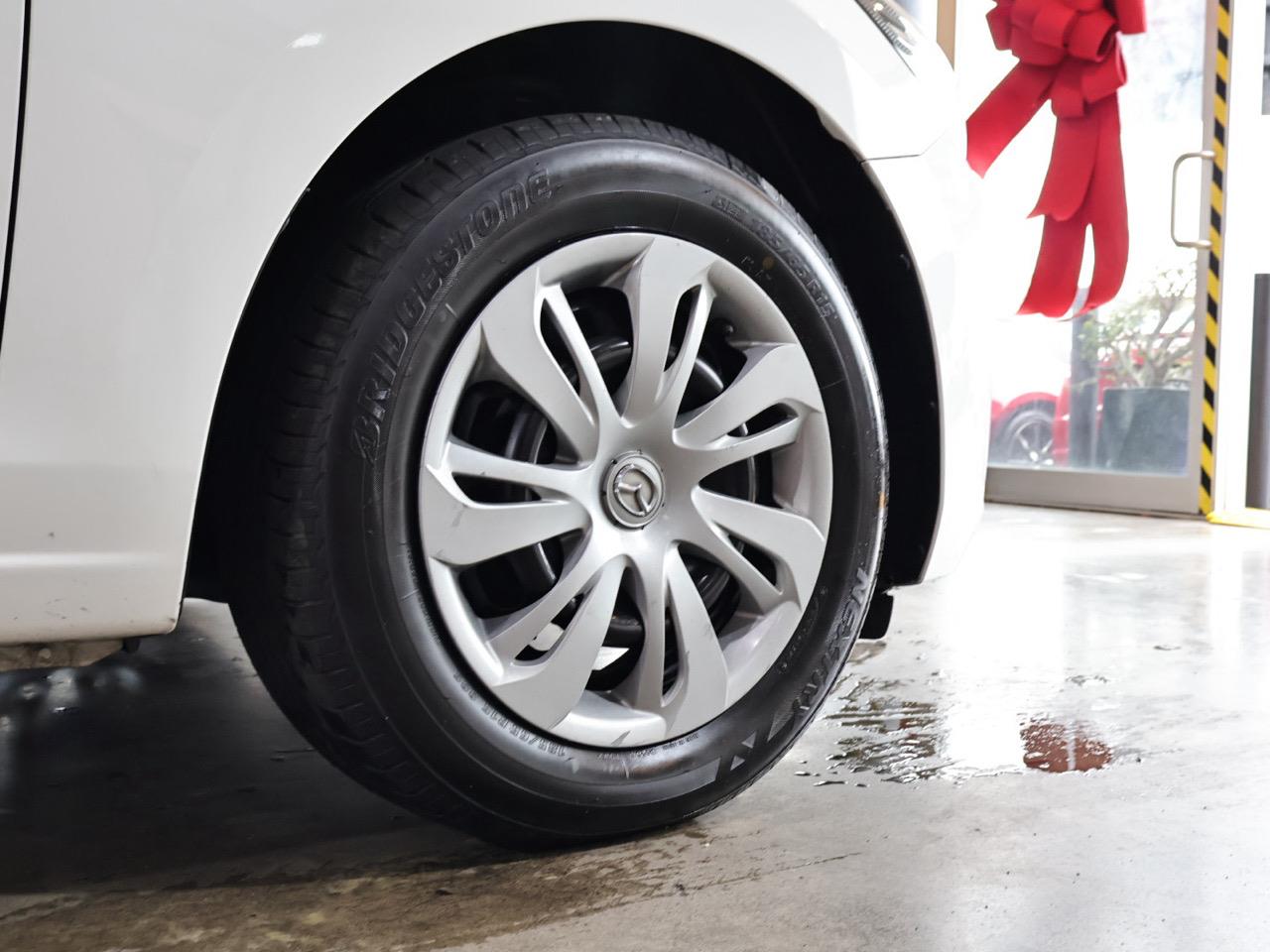 2017 Mazda Demio