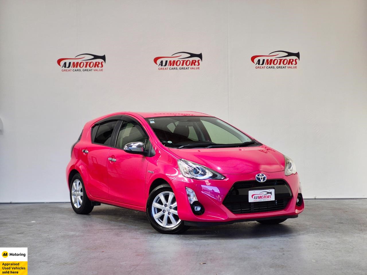 2015 Toyota Aqua