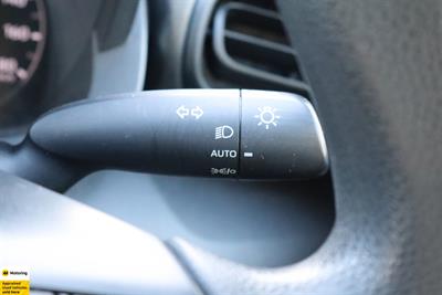 2021 Toyota Yaris - Thumbnail