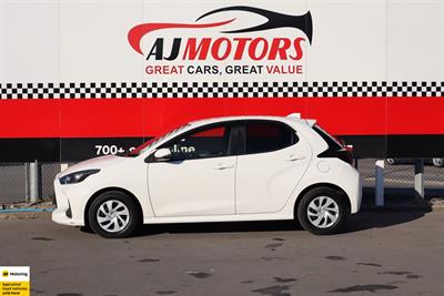 2021 Toyota Yaris - Thumbnail