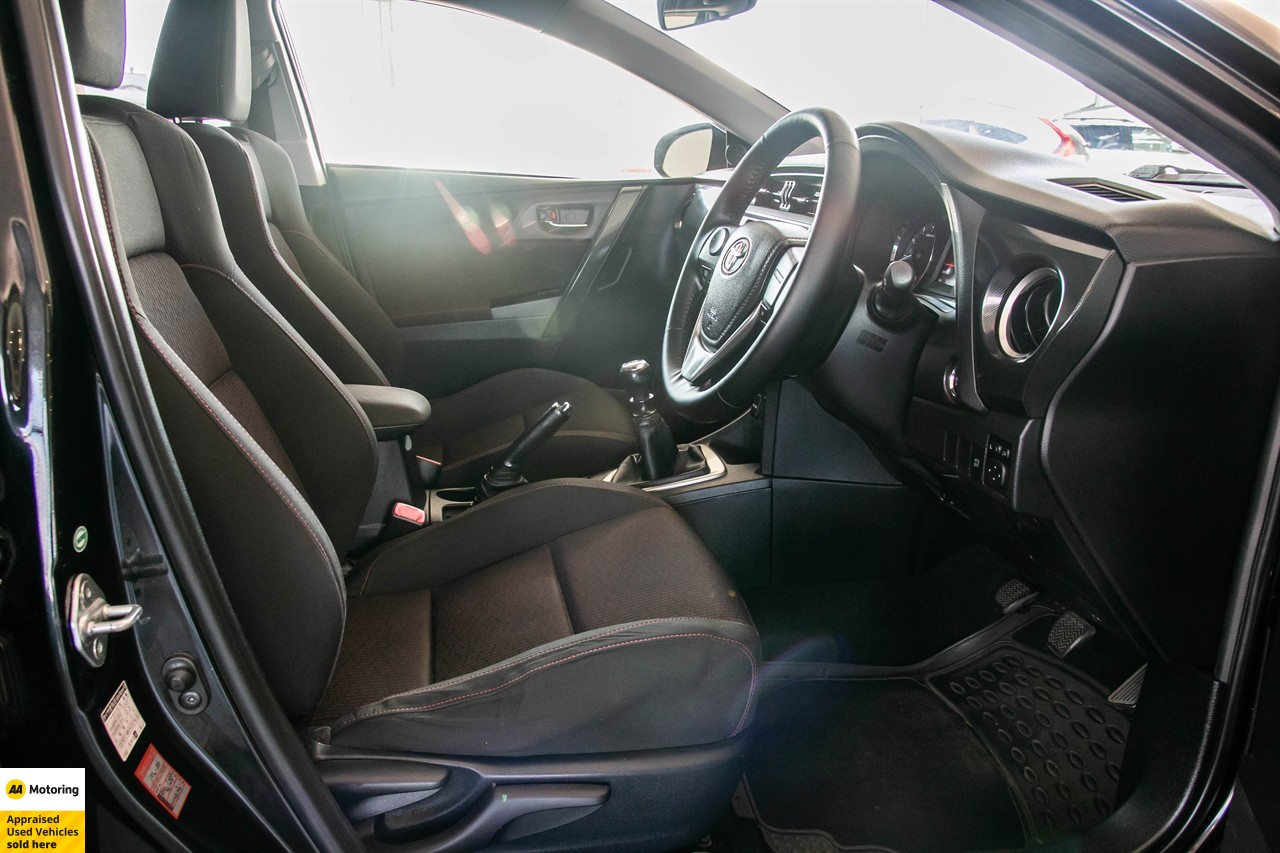 2014 Toyota Auris