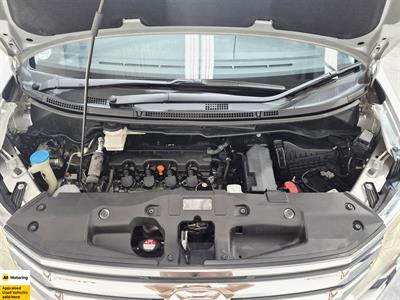 2012 Honda STEPWAGON - Thumbnail