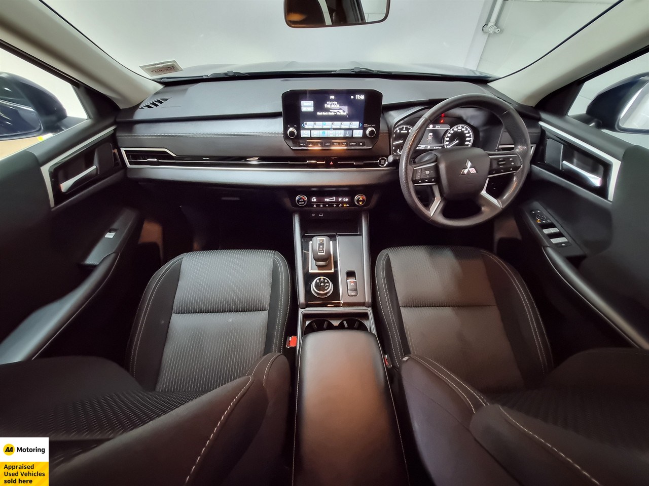 2024 Mitsubishi Outlander