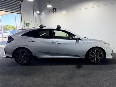 2019 Honda Civic - Thumbnail