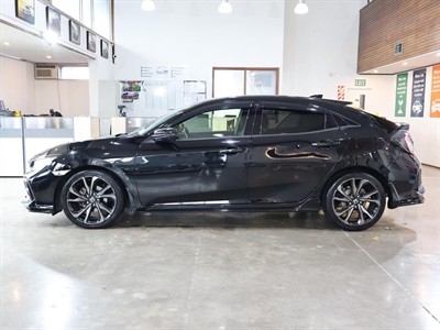 2018 Honda Civic - Thumbnail