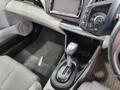 2010 Honda CR-Z - Thumbnail