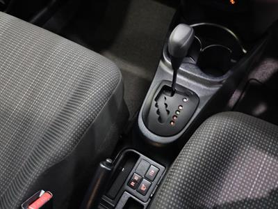 2018 Toyota Vitz - Thumbnail