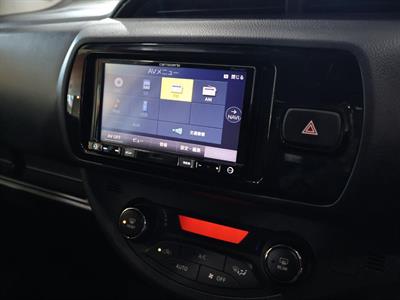 2018 Toyota Vitz - Thumbnail