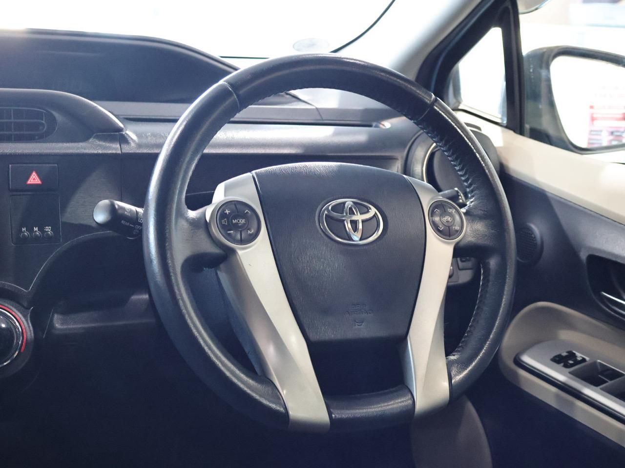 2013 Toyota Aqua