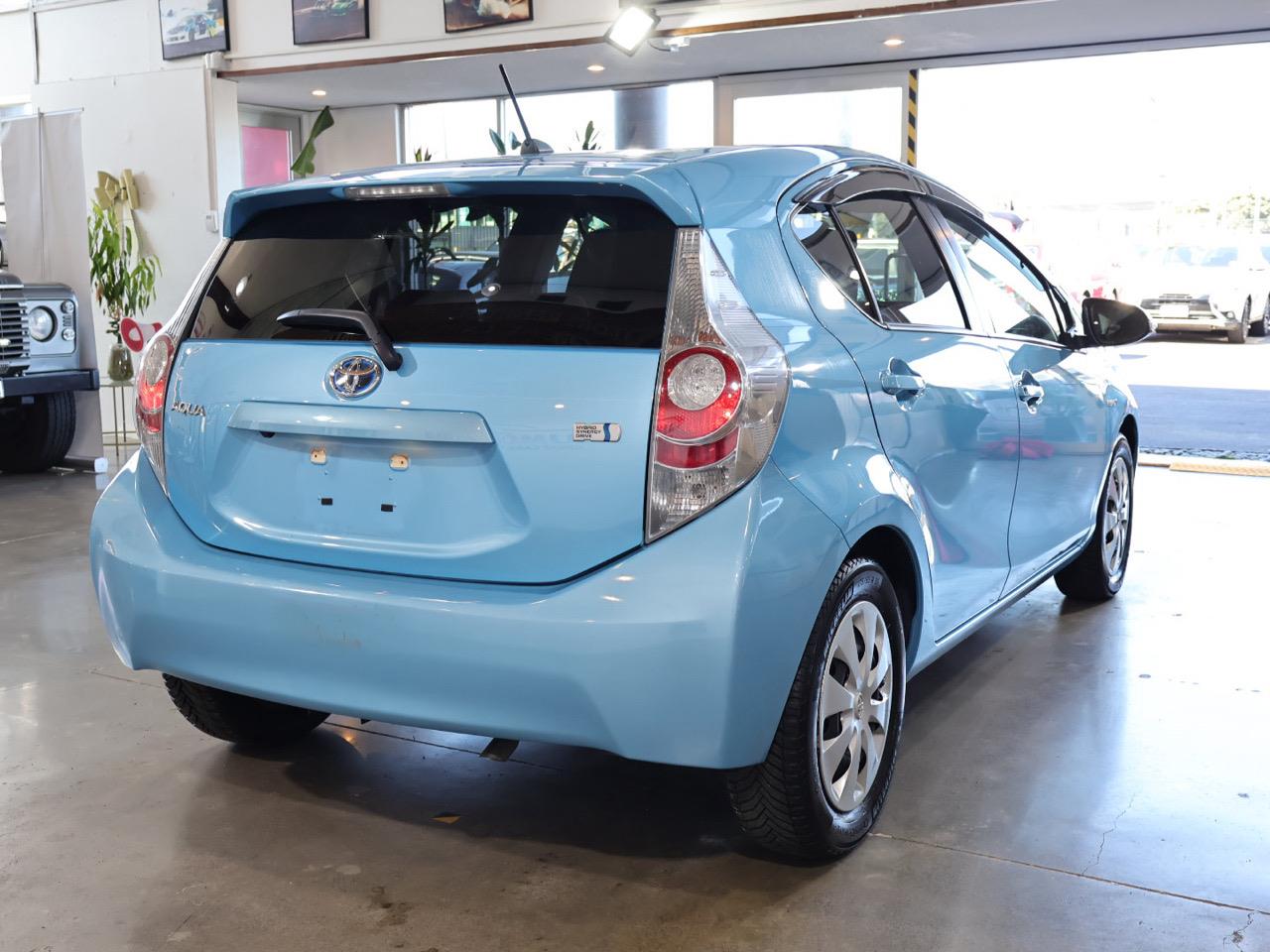 2013 Toyota Aqua
