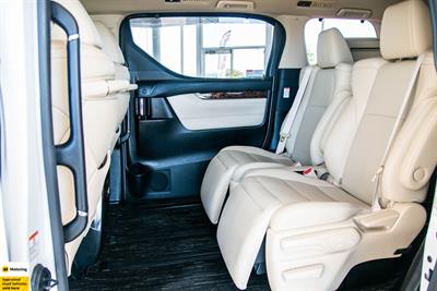 2021 Toyota Alphard - Thumbnail