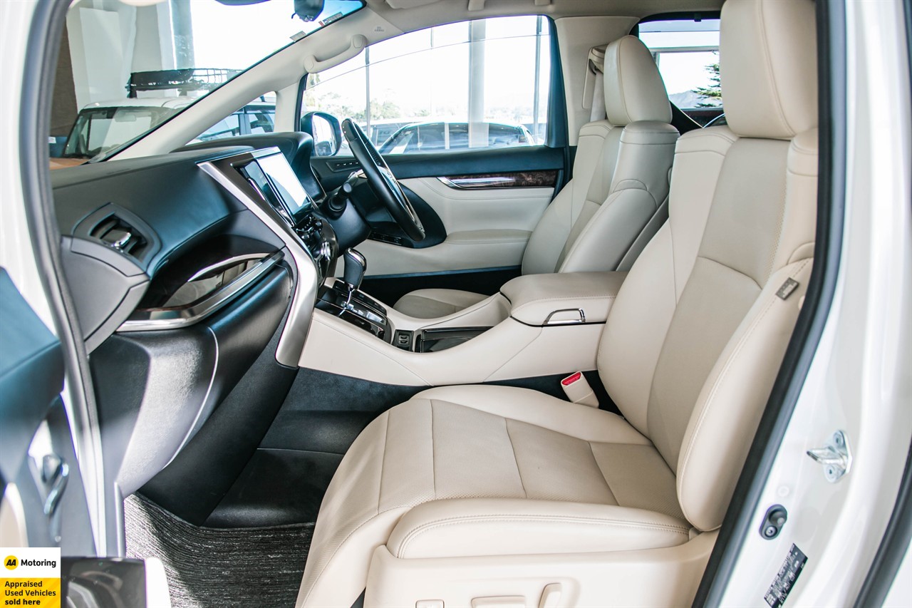 2021 Toyota Alphard