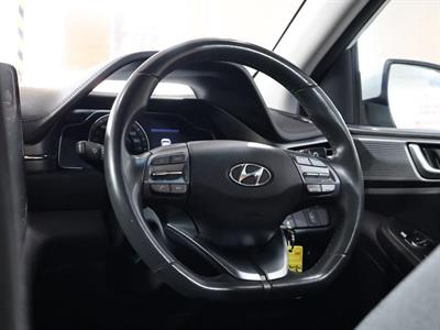 2022 Hyundai IONIQ - Thumbnail