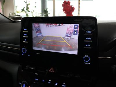 2022 Hyundai IONIQ - Thumbnail