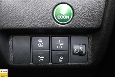 2018 Honda Fit - Thumbnail