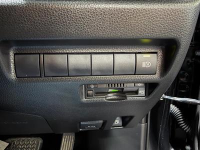 2019 Toyota RAV4 - Thumbnail