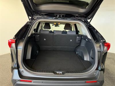2019 Toyota RAV4 - Thumbnail