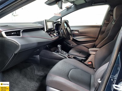 2019 Toyota Corolla - Thumbnail