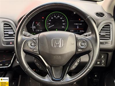 2017 Honda Vezel - Thumbnail