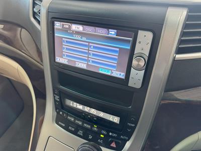 2012 Toyota Alphard - Thumbnail